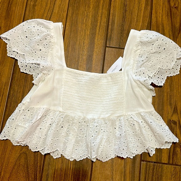 American Eagle brand new crop top size medium gorgeous - Picture 2 of 2